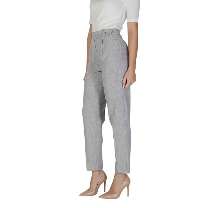 Vila Clothes  Women Trousers Article code: 14104277