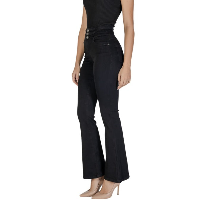 Only  Women Trousers Article code: 15307601