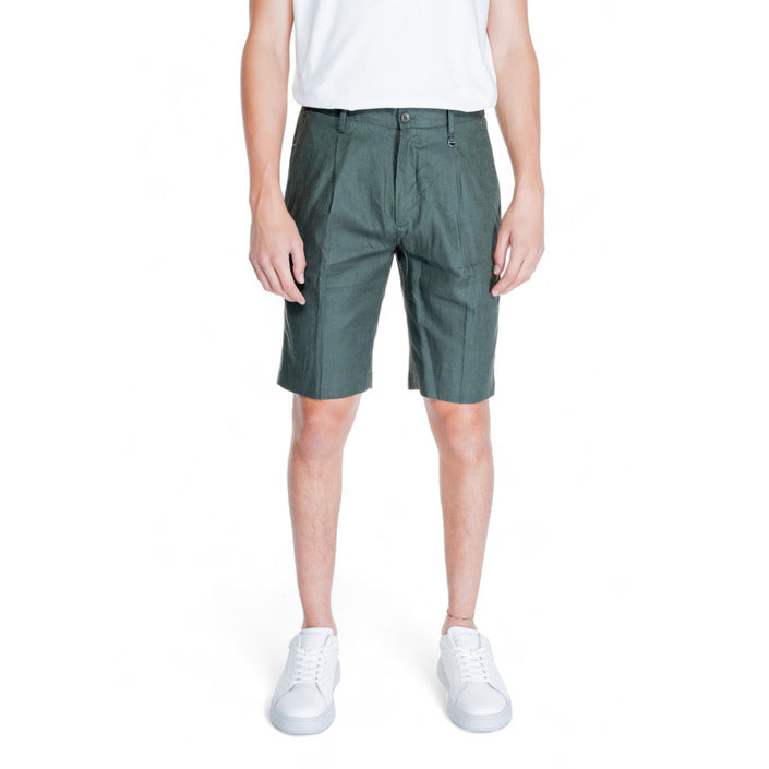 Antony Morato - Shorts Men  Article code: MMSH00204-FA800126